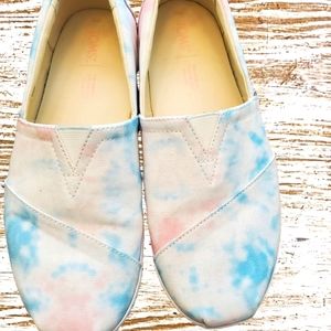 Toms Pastel Canvas Slip Ons Size 8